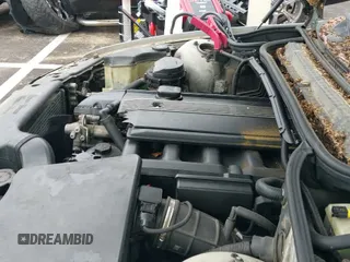 ✅ 2004 BMW 3 Series 325xi • VIN: WBAEU33494PR06765 • Lot: 42228753. Listed on IAAI with 228,835 mi. Free auction sales archive from the USA and detailed vehicle history report at DreamBid. Image 12.