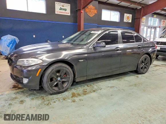 ✅ 2012 BMW 5 Series 528i • VIN: WBAXG5C52CDW24181 • Лот: 59603156. Опубліковано раніше на Copart з пробігом 112 871 миль. Безкоштовний доступ до архіву аукціонних продажів зі США та докладний звіт про історію автомобіля на DreamBid. Зображення 1.
