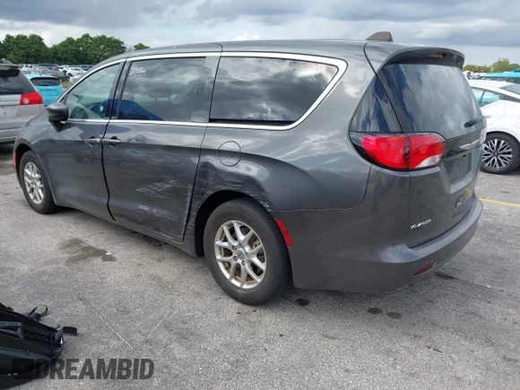 ✅ 2023 Chrysler Voyager LX • VIN: 2C4RC1CG5PR606133 • Lot: 43807504. Wystawiony na IAAI z przebiegiem 48 214 mil. Bezpłatny archiwum sprzedaży aukcyjnych z USA i szczegółowy raport historii pojazdu na DreamBid. Zdjęcie 3.
