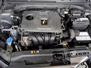 2019 Hyundai Veloster Premium z VIN KMHTG6AF1KU003219, wystawiony jako Copart lot #43587975 z przebiegiem 84 787 mil mil oraz Czysty tytuł • Clean title. Historia ofert i sprzedaży dostępna na DreamBid. Obrazek 14.