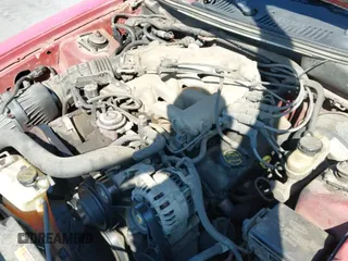 ✅ 2003 Ford Mustang Standard • VIN: 1FAFP40483F387968 • Lot: 43184959. Wystawiony na IAAI z przebiegiem 140 117 mil. Bezpłatny archiwum sprzedaży aukcyjnych z USA i szczegółowy raport historii pojazdu na DreamBid. Zdjęcie 12.