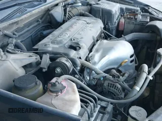 ✅ 2005 Toyota Camry LE • VIN: 4T1BE32K65U075615 • Lot: 43681784. Listed on IAAI with 220,102 mi. Free auction sales archive from the USA and detailed vehicle history report at DreamBid. Image 13.