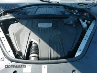 ✅ 2017 Porsche Panamera • VIN: WP0AA2A75HL100467 • Lot: 42008460. Listed on IAAI with 54,369 mi. Free auction sales archive from the USA and detailed vehicle history report at DreamBid. Image 18.