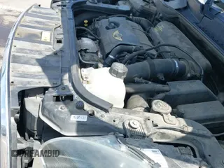 ✅ 2014 MINI Countryman S • VIN: WMWZC3C59EWP29137 • Lot: 42661922. Listed on IAAI with 128,064 mi. Free auction sales archive from the USA and detailed vehicle history report at DreamBid. Image 19.