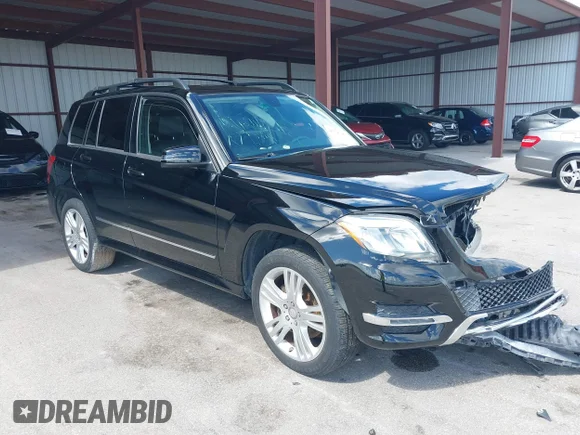 ✅ 2014 Mercedes-Benz GLK 350 • VIN: WDCGG5HB1EG280114 • Lot: 45147963. Wystawiony na IAAI z przebiegiem Nie podano. Bezpłatny archiwum sprzedaży aukcyjnych z USA i szczegółowy raport historii pojazdu na DreamBid. Zdjęcie 1.