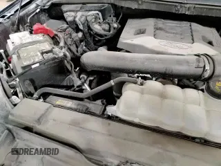 ✅ 2021 Ford F-150 XLT • VIN: 1FTFW1E82MFC95506 • Lot: 89779405. Wystawiony na Copart z przebiegiem 106 375 mil. Bezpłatny archiwum sprzedaży aukcyjnych z USA i szczegółowy raport historii pojazdu na DreamBid. Zdjęcie 13.