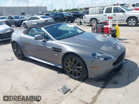 ✅ 2012 Aston Martin Vantage • VIN: SCFEKBEL4CGD16094 • Lot: 43358038. Wystawiony na IAAI z przebiegiem 43 364 mil. Bezpłatny archiwum sprzedaży aukcyjnych z USA i szczegółowy raport historii pojazdu na DreamBid. Zdjęcie 1.