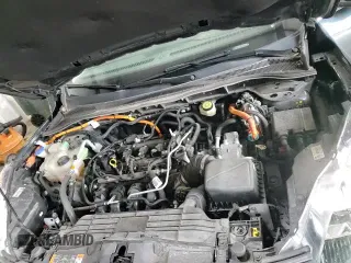 ✅ 2022 Ford Escape Titanium Hybrid • VIN: 1FMCU9DZ7NUA90449 • Lot: 58369675. Wystawiony na Copart z przebiegiem 77 985 mil. Bezpłatny archiwum sprzedaży aukcyjnych z USA i szczegółowy raport historii pojazdu na DreamBid. Zdjęcie 16.