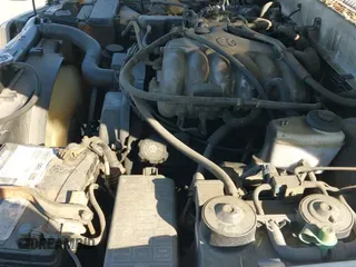 ✅ 2000 Toyota 4Runner Limited • VIN: JT3GN87RXY0141547 • Lot: 43524678. Wystawiony na IAAI z przebiegiem 253 904 mil. Bezpłatny archiwum sprzedaży aukcyjnych z USA i szczegółowy raport historii pojazdu na DreamBid. Zdjęcie 12.