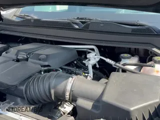 ✅ 2024 GMC Canyon 4WD Denali • VIN: 1GTP6FEK6R1295722 • Lot: 80950675. Wystawiony na Copart z przebiegiem 887 mil. Bezpłatny archiwum sprzedaży aukcyjnych z USA i szczegółowy raport historii pojazdu na DreamBid. Zdjęcie 11.