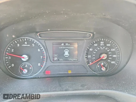 ✅ 2019 Kia Sorento LX • VIN: 5XYPG4A34KG583857 • Lot: 52103416. Wystawiony na Copart z przebiegiem 125 024 mil. Bezpłatny archiwum sprzedaży aukcyjnych z USA i szczegółowy raport historii pojazdu na DreamBid. Zdjęcie 9.