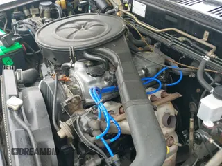 ✅ 1989 Mazda B-Series • VIN: JM2UF1132K0762100 • Lot: 42386230. Wystawiony na IAAI z przebiegiem 306 777 mil. Bezpłatny archiwum sprzedaży aukcyjnych z USA i szczegółowy raport historii pojazdu na DreamBid. Zdjęcie 19.