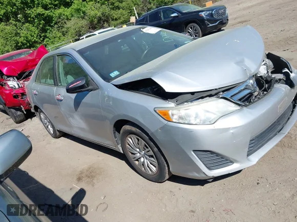 ✅ 2012 Toyota Camry SE • VIN: 4T1BF1FK5CU005600 • Lot: 45289400. Listed on IAAI with 169,338 mi. Free auction sales archive from the USA and detailed vehicle history report at DreamBid. Image 1.