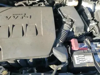 ✅ 2017 Toyota Corolla L • VIN: 5YFBURHE8HP612059 • Lot: 91063205. Wystawiony na Copart z przebiegiem 105 888 mil. Bezpłatny archiwum sprzedaży aukcyjnych z USA i szczegółowy raport historii pojazdu na DreamBid. Zdjęcie 14.