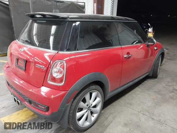✅ 2013 MINI Hardtop S • VIN: WMWSV3C50DT392160 • Лот: 41893232. Опубликован ранее на IAAI с пробегом 70 922 миль. Бесплатный доступ к архиву аукционных продаж из США и подробный отчёт об истории автомобиля на DreamBid. Изображение 4.