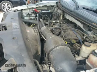 ✅ 2006 Ford F-150 XL • VIN: 1FTRF12266KE04105 • Lot: 43690682. Wystawiony na IAAI z przebiegiem 152 092 mil. Bezpłatny archiwum sprzedaży aukcyjnych z USA i szczegółowy raport historii pojazdu na DreamBid. Zdjęcie 19.