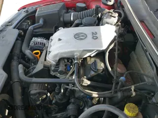 ✅ 2002 Volkswagen Cabriolet GLS • VIN: 3VWCC21V32M804512 • Lot: 42198787. Wystawiony na IAAI z przebiegiem 198 731 mil. Bezpłatny archiwum sprzedaży aukcyjnych z USA i szczegółowy raport historii pojazdu na DreamBid. Zdjęcie 13.