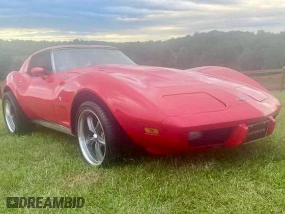 ✅ 1977 Chevrolet Corvette • VIN: 1Z37L7S442085 • Лот: 86538855. Опубліковано раніше на Copart з пробігом 89 431 миль. Безкоштовний доступ до архіву аукціонних продажів зі США та докладний звіт про історію автомобіля на DreamBid. Зображення 1.