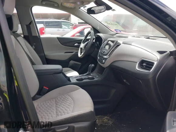 ✅ 2019 Chevrolet Equinox LS • VIN: 3GNAXHEV8KL292268 • Lot: 44536995. Wystawiony na IAAI z przebiegiem 87 629 mil. Bezpłatny archiwum sprzedaży aukcyjnych z USA i szczegółowy raport historii pojazdu na DreamBid. Zdjęcie 5.