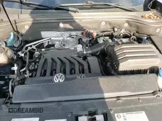 ✅ 2018 Volkswagen Atlas SEL • VIN: 1V2SR2CA3JC582382 • Лот: 69172505. Опубликован ранее на Copart с пробегом 76 691 миль. Бесплатный доступ к архиву аукционных продаж из США и подробный отчёт об истории автомобиля на DreamBid. Изображение 17.