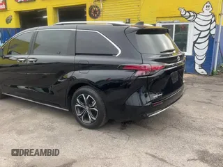 ✅ 2025 Toyota Sienna Platinum • VIN: 5TDESKFCXSS194176 • Lot: 84042975. Listed on Copart with 3,336 mi. Free auction sales archive from the USA and detailed vehicle history report at DreamBid. Image 12.