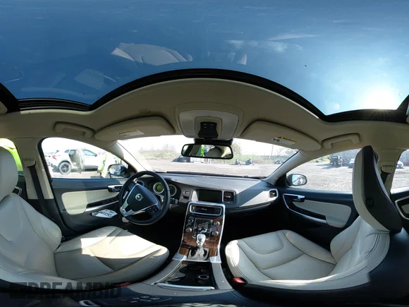 ✅ 2013 Volvo S60 T5 Premier • VIN: YV1612FS7D1219558 • Лот: 44923757. Опубліковано раніше на IAAI з пробігом 40 097 миль. Безкоштовний доступ до архіву аукціонних продажів зі США та докладний звіт про історію автомобіля на DreamBid. Зображення 19.