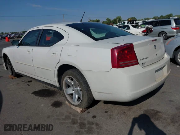 ✅ 2008 Dodge Charger Police • VIN: 2B3KA43H18H175137 • Lot: 43138362. Wystawiony na IAAI z przebiegiem 176 062 mil. Bezpłatny archiwum sprzedaży aukcyjnych z USA i szczegółowy raport historii pojazdu na DreamBid. Zdjęcie 3.
