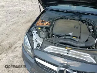 ✅ 2019 Mercedes-Benz C 300 • VIN: WDDWK8DB5KF804797 • Lot: 62703885. Wystawiony na Copart z przebiegiem 61 391 mil. Bezpłatny archiwum sprzedaży aukcyjnych z USA i szczegółowy raport historii pojazdu na DreamBid. Zdjęcie 13.