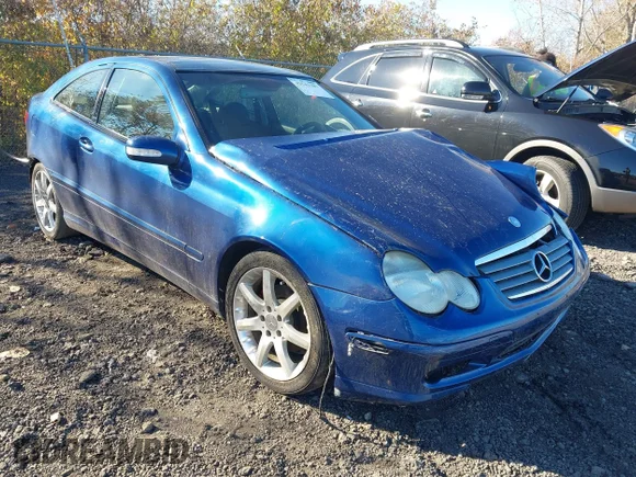 ✅ 2002 Mercedes-Benz C 230/260/280/320 • VIN: WDBRN47J62A386787 • Lot: 43541387. Listed on IAAI with 143,359 mi. Free auction sales archive from the USA and detailed vehicle history report at DreamBid. Image 1.