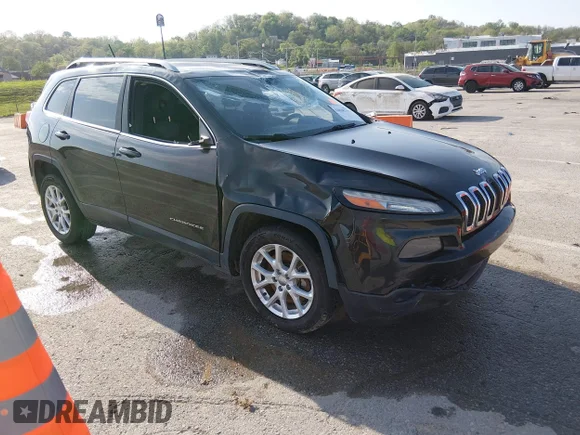 ✅ 2014 Jeep Cherokee Latitude • VIN: 1C4PJLCB5EW299290 • Lot: 44838717. Wystawiony na IAAI z przebiegiem 136 854 mil. Bezpłatny archiwum sprzedaży aukcyjnych z USA i szczegółowy raport historii pojazdu na DreamBid. Zdjęcie 1.
