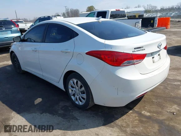 ✅ 2012 Hyundai Elantra Limited • VIN: 5NPDH4AE4CH070216 • Lot: 44547640. Wystawiony na IAAI z przebiegiem 271 166 mil. Bezpłatny archiwum sprzedaży aukcyjnych z USA i szczegółowy raport historii pojazdu na DreamBid. Zdjęcie 3.