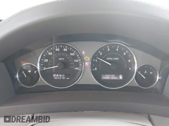✅ 2009 Jeep Grand Cherokee Limited • VIN: 1J8HR58T99C556350 • Lot: 45248976. Wystawiony na IAAI z przebiegiem 183 378 mil. Bezpłatny archiwum sprzedaży aukcyjnych z USA i szczegółowy raport historii pojazdu na DreamBid. Zdjęcie 7.