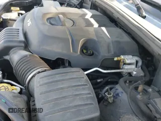 ✅ 2015 Jeep Grand Cherokee Overland • VIN: 1C4RJFCG7FC956504 • Lot: 42811045. Wystawiony na IAAI z przebiegiem 133 857 mil. Bezpłatny archiwum sprzedaży aukcyjnych z USA i szczegółowy raport historii pojazdu na DreamBid. Zdjęcie 19.