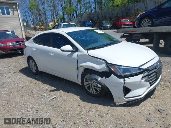 ✅ 2020 Hyundai Elantra SEL • VIN: 5NPD84LF5LH626099 • Lot: 45010523. Wystawiony na IAAI z przebiegiem 77 816 mil. Bezpłatny archiwum sprzedaży aukcyjnych z USA i szczegółowy raport historii pojazdu na DreamBid. Zdjęcie 1.