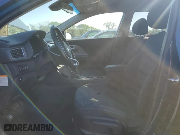 ✅ 2018 Kia Niro FE • VIN: KNDCB3LCXJ5146876 • Lot: 56490364. Listed on Copart with 90,981 mi. Free auction sales archive from the USA and detailed vehicle history report at DreamBid. Image 7.