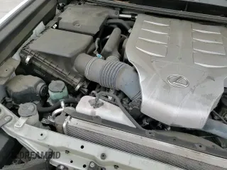 ✅ 2022 Lexus GX 460 • VIN: JTJKM7BX7N5321069 • Lot: 52924295. Wystawiony na Copart z przebiegiem 37 695 mil. Bezpłatny archiwum sprzedaży aukcyjnych z USA i szczegółowy raport historii pojazdu na DreamBid. Zdjęcie 17.