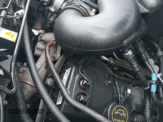 ✅ 2017 Ford Transit Cargo • VIN: 1FTYE1CM3HKA56393 • Lot: 41381136. Wystawiony na IAAI z przebiegiem 397 404 mil. Bezpłatny archiwum sprzedaży aukcyjnych z USA i szczegółowy raport historii pojazdu na DreamBid. Zdjęcie 19.