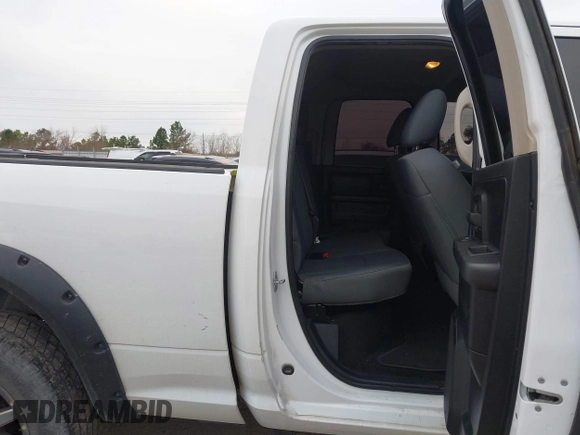 ✅ 2015 Ram 1500 Tradesman • VIN: 1C6RR6FT1FS523517 • Lot: 44070383. Wystawiony na IAAI z przebiegiem 158 788 mil. Bezpłatny archiwum sprzedaży aukcyjnych z USA i szczegółowy raport historii pojazdu na DreamBid. Zdjęcie 8.