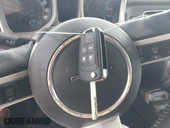 ✅ 2010 Chevrolet Camaro 2LT • VIN: 2G1FG1EV3A9154962 • Lot: 45383146. Wystawiony na IAAI z przebiegiem 212 406 mil. Bezpłatny archiwum sprzedaży aukcyjnych z USA i szczegółowy raport historii pojazdu na DreamBid. Zdjęcie 11.