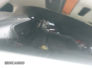 ✅ 2018 Ram ProMaster City Cargo Tradesman • VIN: ZFBERFAB1J6L77324 • Lot: 42621441. Wystawiony na IAAI z przebiegiem 70 294 mil. Bezpłatny archiwum sprzedaży aukcyjnych z USA i szczegółowy raport historii pojazdu na DreamBid. Zdjęcie 17.