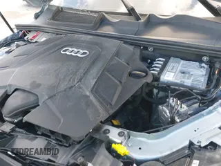 ✅ 2024 Audi Q7 Premium Plus • VIN: WA1LXBF72RD006200 • Лот: 42501557. Опубликован ранее на IAAI с пробегом 33 499 миль. Бесплатный доступ к архиву аукционных продаж из США и подробный отчёт об истории автомобиля на DreamBid. Изображение 20.