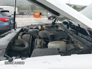 ✅ 2004 Chevrolet Silverado 1500 LS • VIN: 1GCEK19T34E202018 • Lot: 43521845. Wystawiony na IAAI z przebiegiem 199 020 mil. Bezpłatny archiwum sprzedaży aukcyjnych z USA i szczegółowy raport historii pojazdu na DreamBid. Zdjęcie 19.