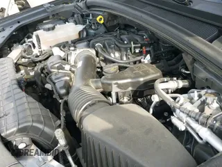 2024 Jeep Grand Cherokee Limited с VIN 1C4RJJBG1R8546339, выставлен на аукционе IAAI как лот 42137774 с пробегом 19 798 миль миль и . История ставок и продаж доступна на DreamBid. Изображение 19.