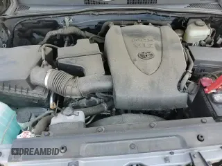 ✅ 2020 Toyota Tacoma SR5 • VIN: 3TMDZ5BN9LM096550 • Lot: 57323935. Listed on Copart with 19,945 mi. Free auction sales archive from the USA and detailed vehicle history report at DreamBid. Image 17.