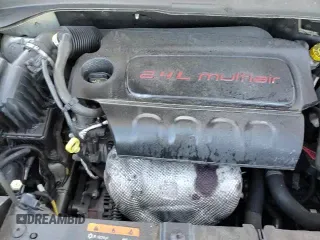 ✅ 2017 Jeep Renegade Latitude • VIN: ZACCJABB2HPE41228 • Лот: 81445865. Опубликован ранее на Copart с пробегом 86 714 миль. Бесплатный доступ к архиву аукционных продаж из США и подробный отчёт об истории автомобиля на DreamBid. Изображение 15.