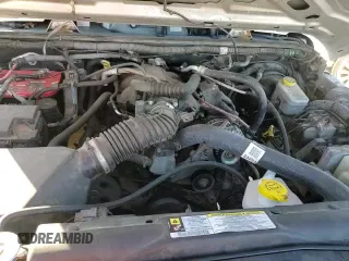 ✅ 2009 Jeep Wrangler Rubicon • VIN: 1J8GA64159L700909 • Lot: 86308954. Wystawiony na Copart z przebiegiem 138 065 mil. Bezpłatny archiwum sprzedaży aukcyjnych z USA i szczegółowy raport historii pojazdu na DreamBid. Zdjęcie 14.