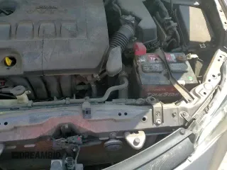 ✅ 2017 Toyota Corolla SE • VIN: 5YFBURHEXHP589626 • Lot: 71069895. Wystawiony na Copart z przebiegiem 93 013 mil. Bezpłatny archiwum sprzedaży aukcyjnych z USA i szczegółowy raport historii pojazdu na DreamBid. Zdjęcie 13.