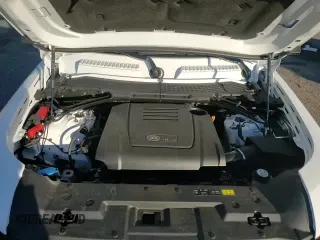 ✅ 2025 Land Rover Defender S • VIN: SALEJ7EX7S2368905 • Лот: 84394734. Опубликован ранее на Copart с пробегом 2 391 миль. Бесплатный доступ к архиву аукционных продаж из США и подробный отчёт об истории автомобиля на DreamBid. Изображение 16.