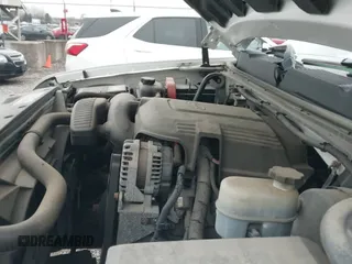 ✅ 2008 Chevrolet Silverado 1500 Work Truck • VIN: 1GCEK14C48Z267692 • Lot: 43790894. Listed on IAAI with 206,649 mi. Free auction sales archive from the USA and detailed vehicle history report at DreamBid. Image 19.