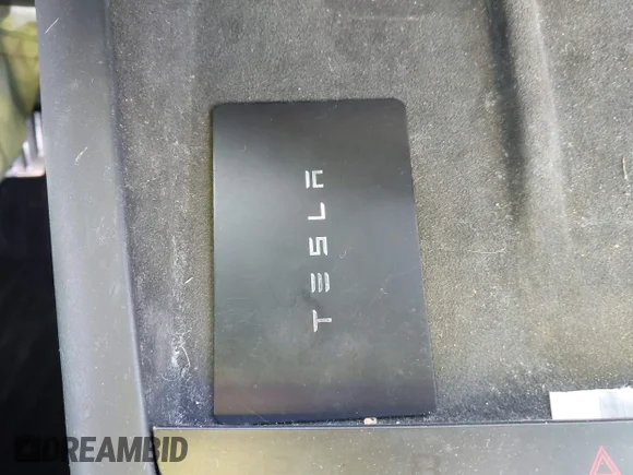 ✅ 2023 Tesla Model S Plaid • VIN: 5YJSA1E69PF519391 • Lot: 44162992. Wystawiony na IAAI z przebiegiem 37 517 mil. Bezpłatny archiwum sprzedaży aukcyjnych z USA i szczegółowy raport historii pojazdu na DreamBid. Zdjęcie 11.